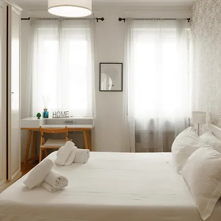 Apartment Duomo Navigli Darsena 15min-ac-self Check In Milan